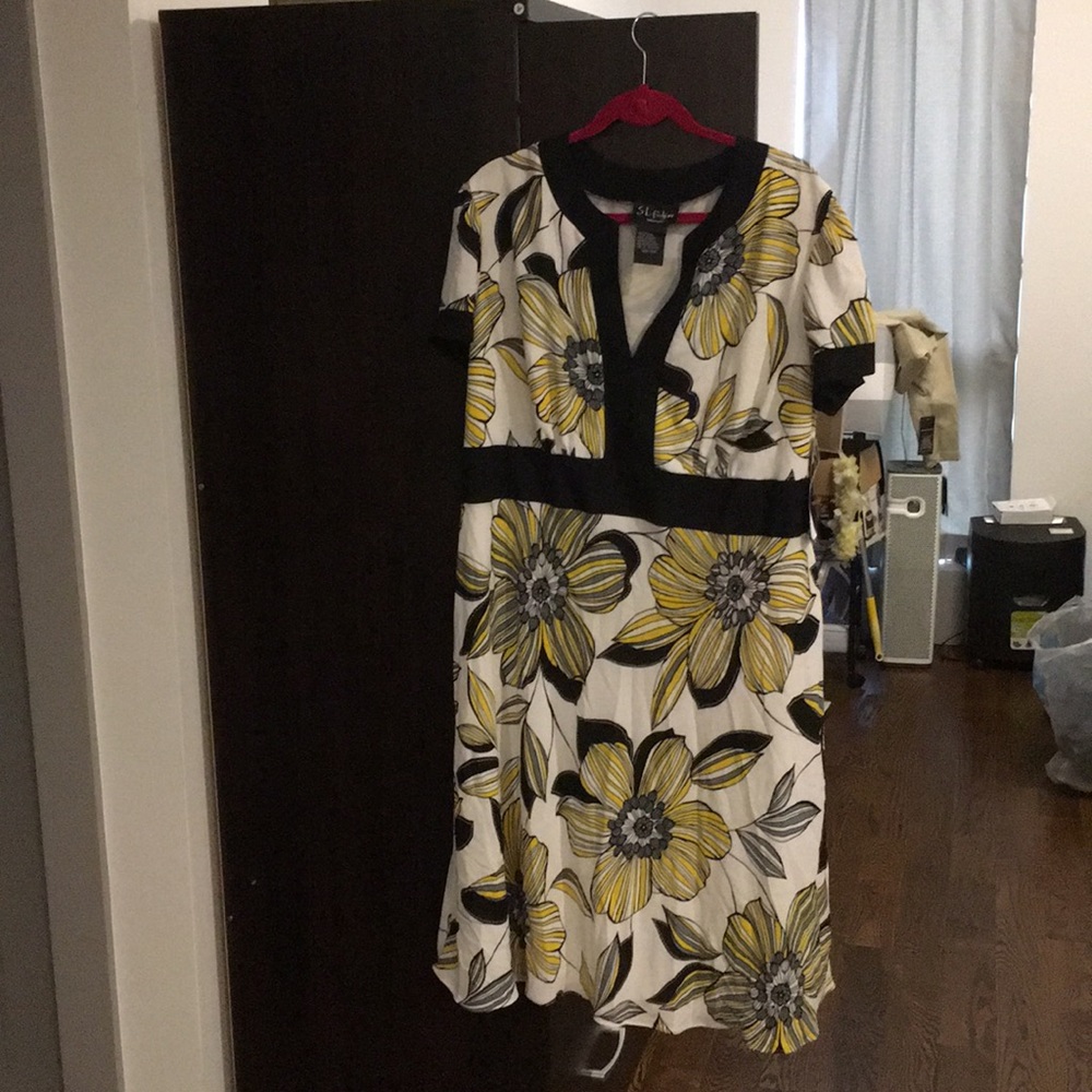 NWT Black and yellow dress